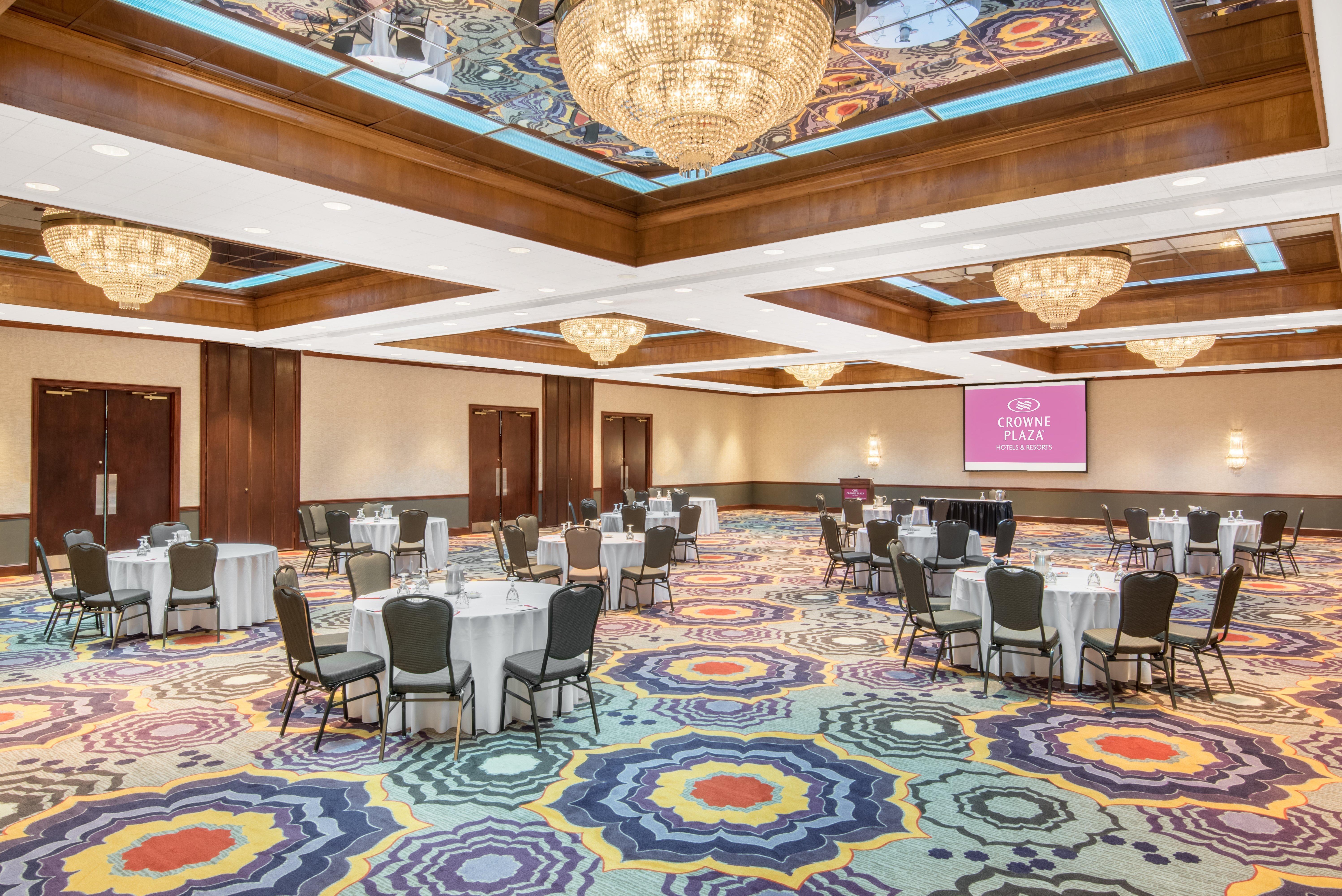 Crowne Plaza Hotel Hickory By Ihg Exterior foto