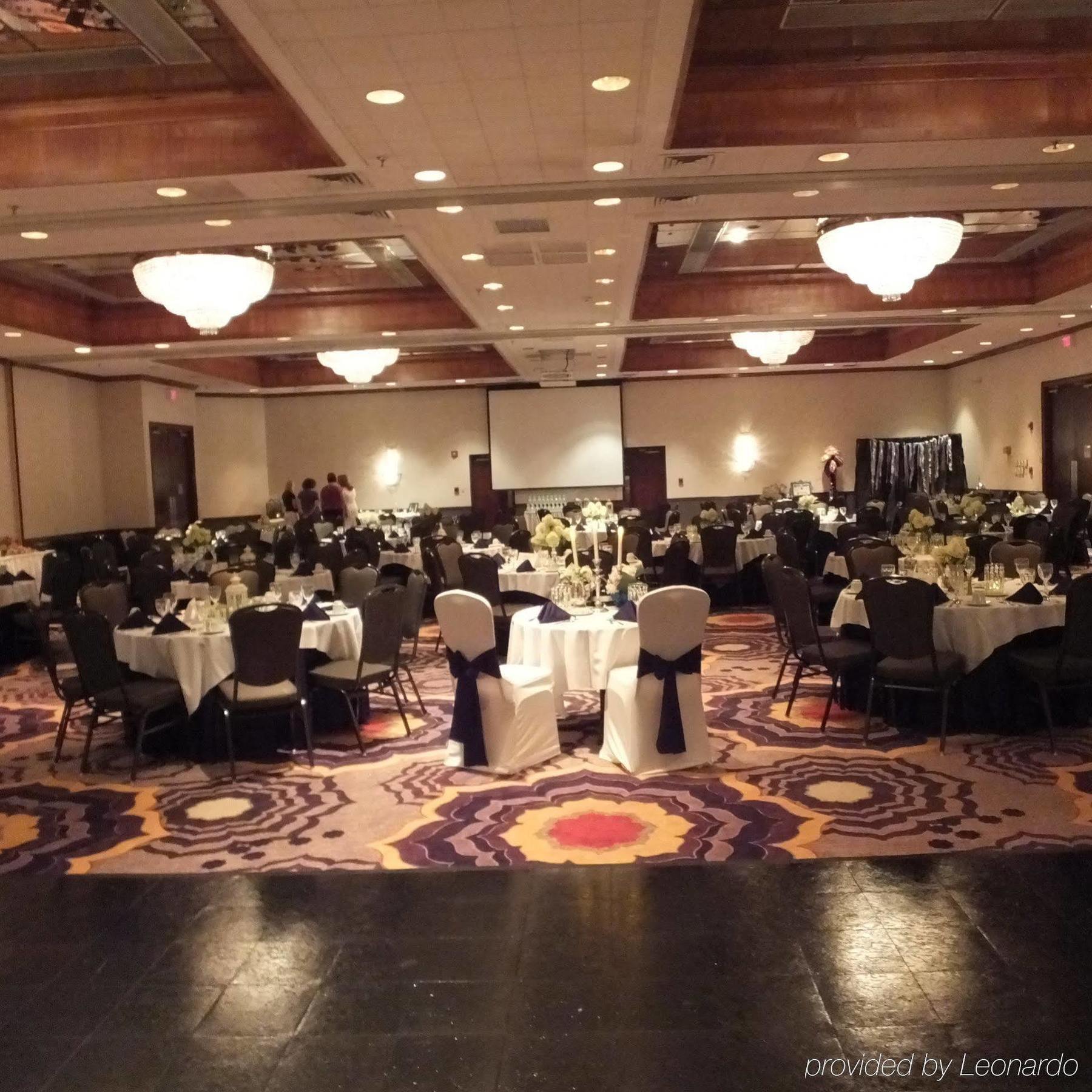 Crowne Plaza Hotel Hickory By Ihg Exterior foto